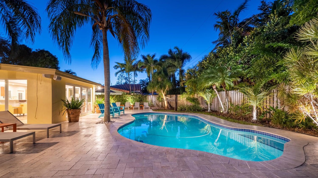 Photo of Outdoor in Poinsettia Heights