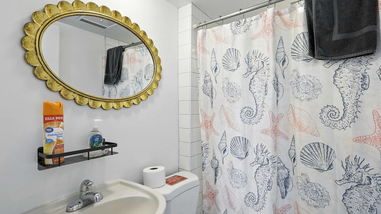 Photo of Bathroom in Marineland Acres