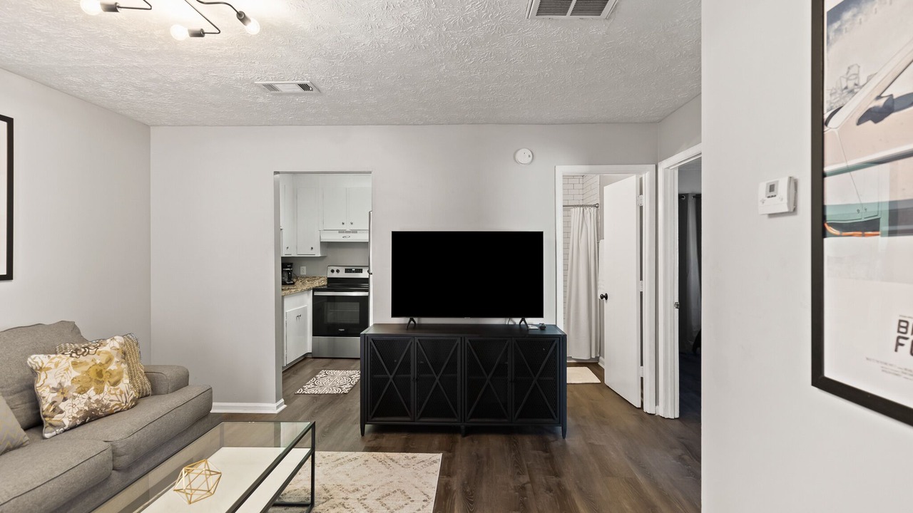 Photo of Livingroom in Auburn