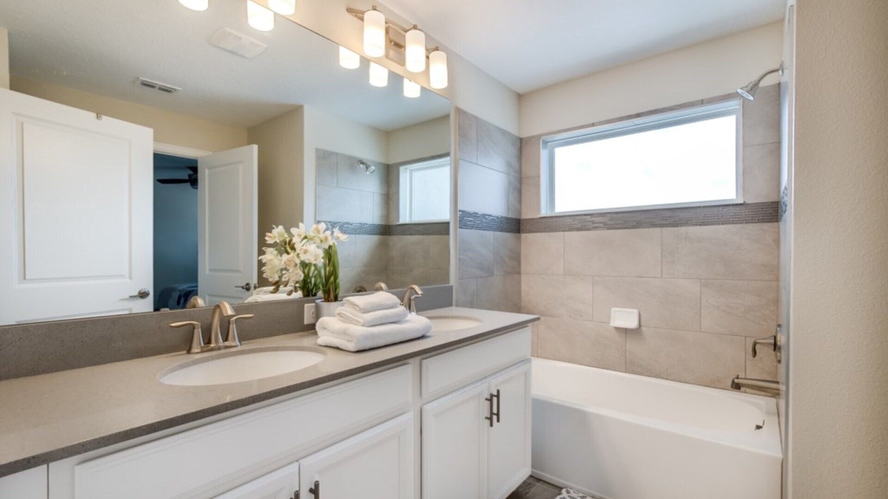 Photo of Bathroom in Davenport