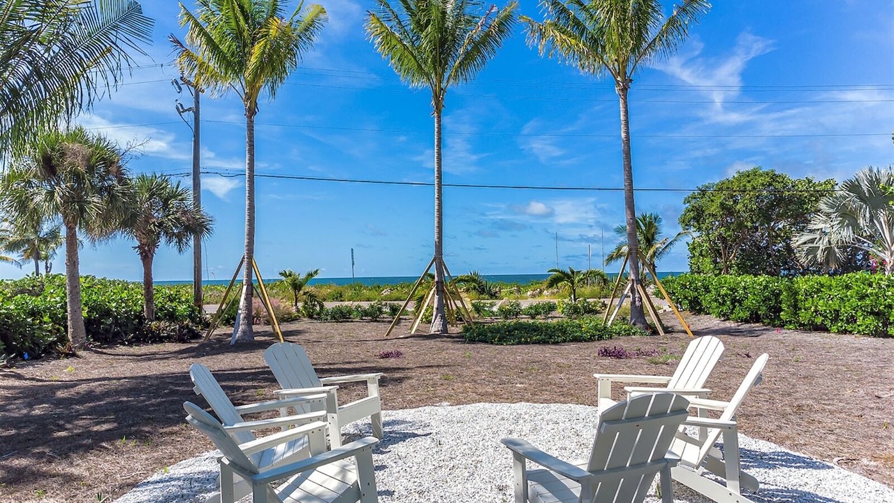 Photo of Others in Captiva