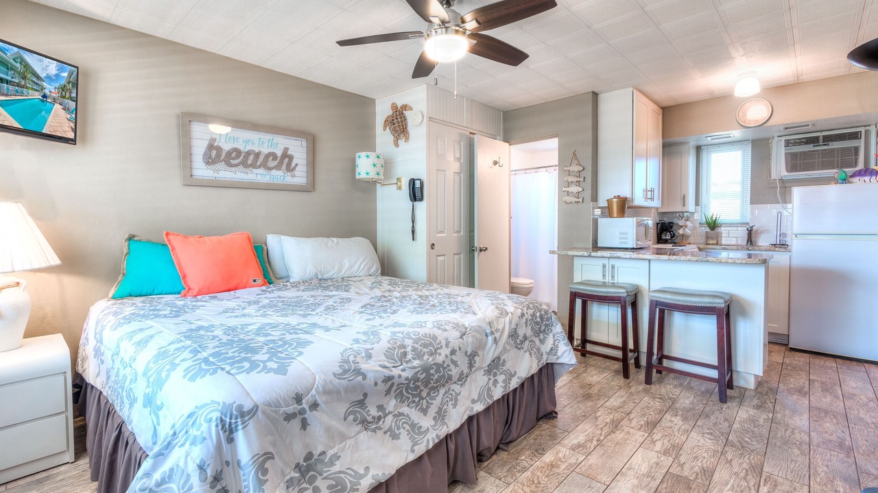 Photo of Bedroom in Treasure Island