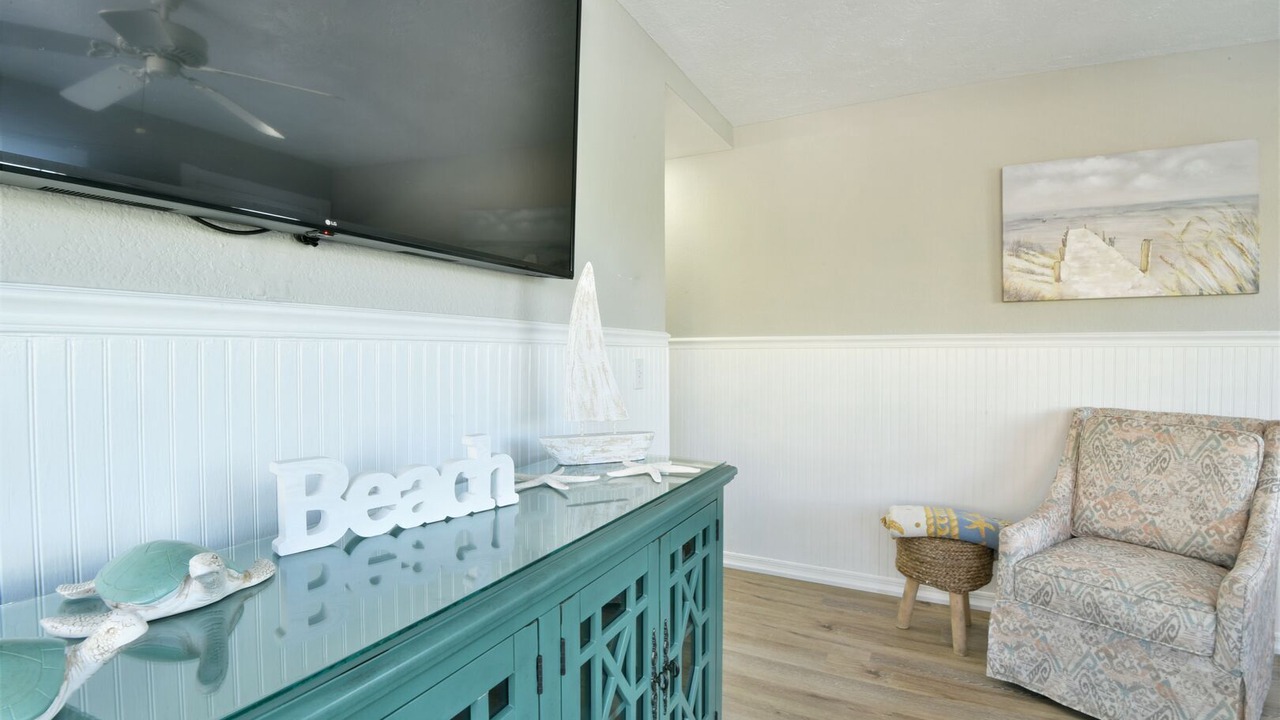 Photo of Livingroom in Bradenton Beach