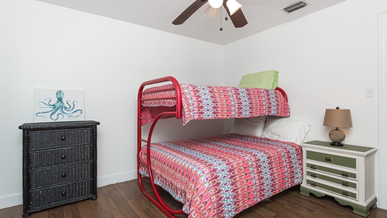Photo of Bedroom in Apalachicola