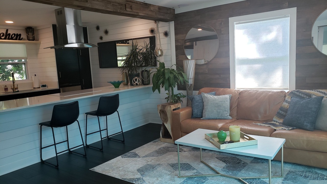 Photo of Livingroom in United Central