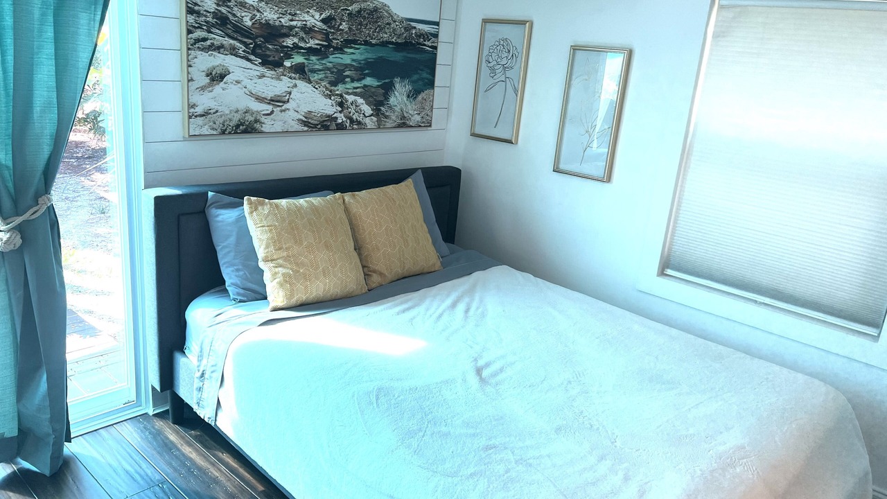 Photo of Bedroom in United Central