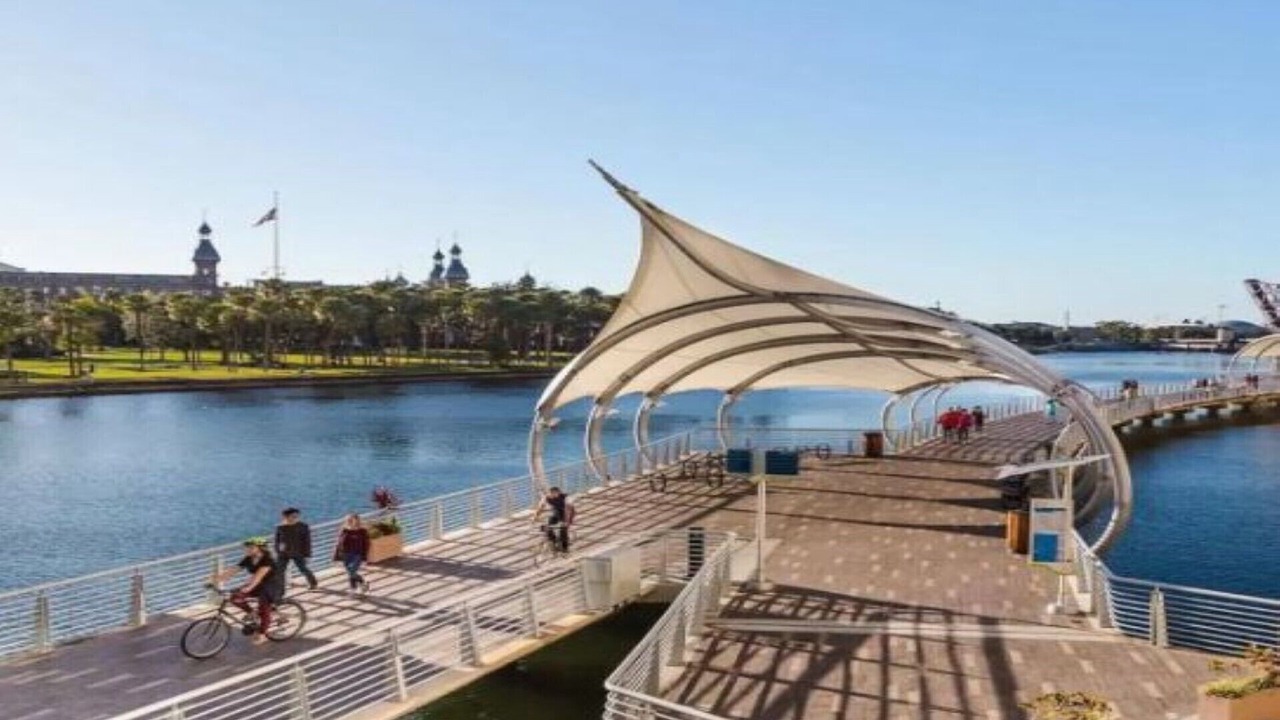Photo of Outdoor in Bayshore Gardens