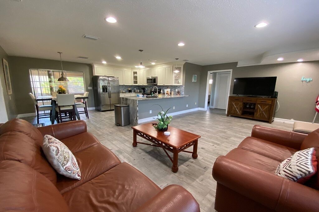 Photo of Livingroom in Belleair Beach