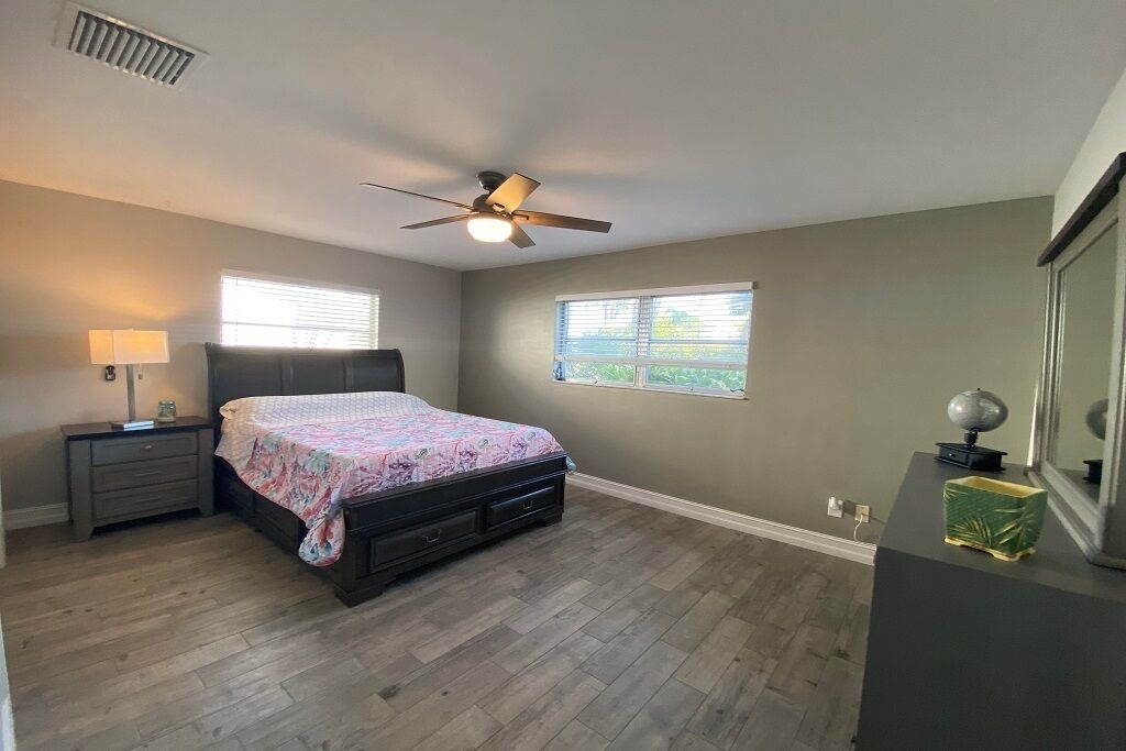 Photo of Bedroom in Belleair Beach