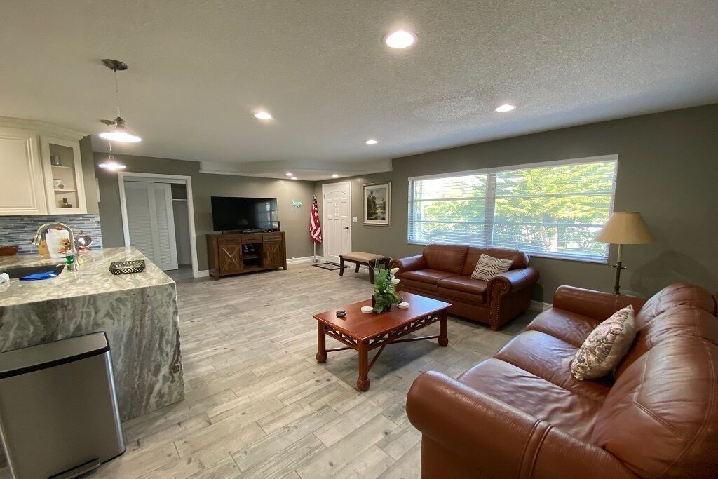 Photo of Livingroom in Belleair Beach