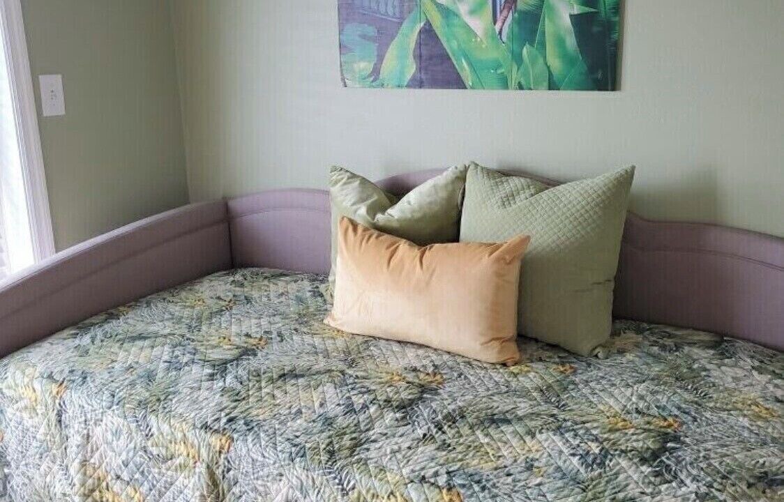 Photo of Bedroom in Bay Point