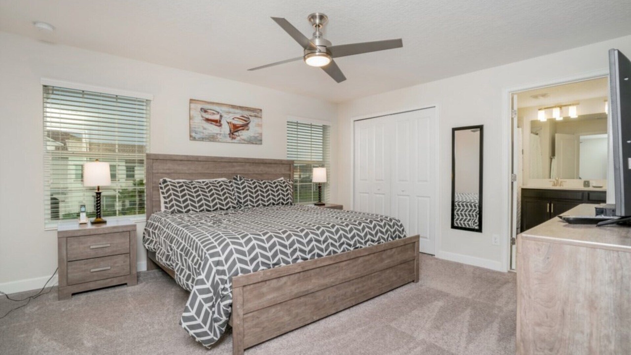 Photo of Bedroom in Davenport