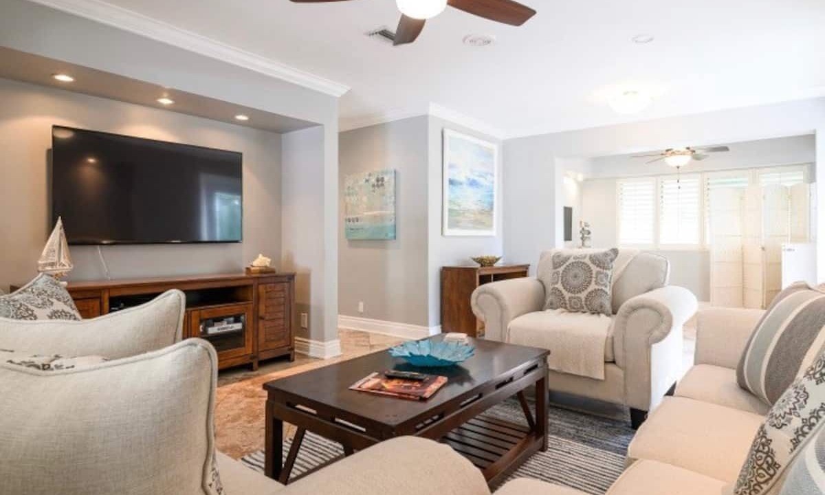Photo of Livingroom in Cypress Point