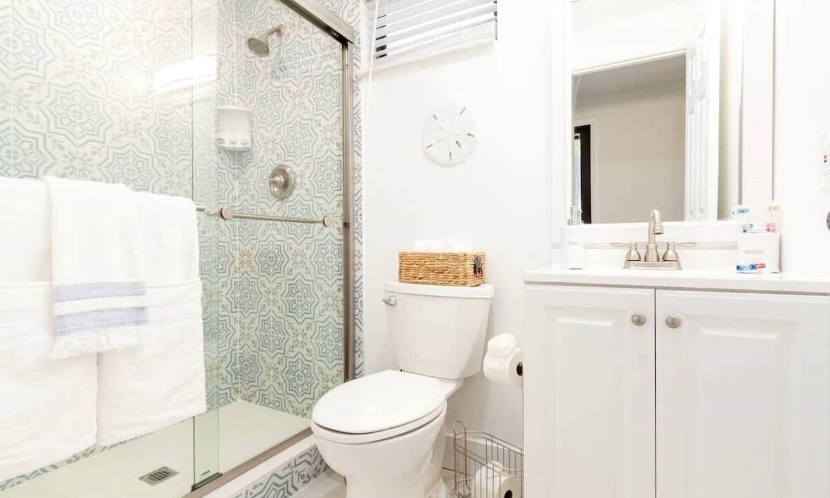 Photo of Bathroom in Cypress Point