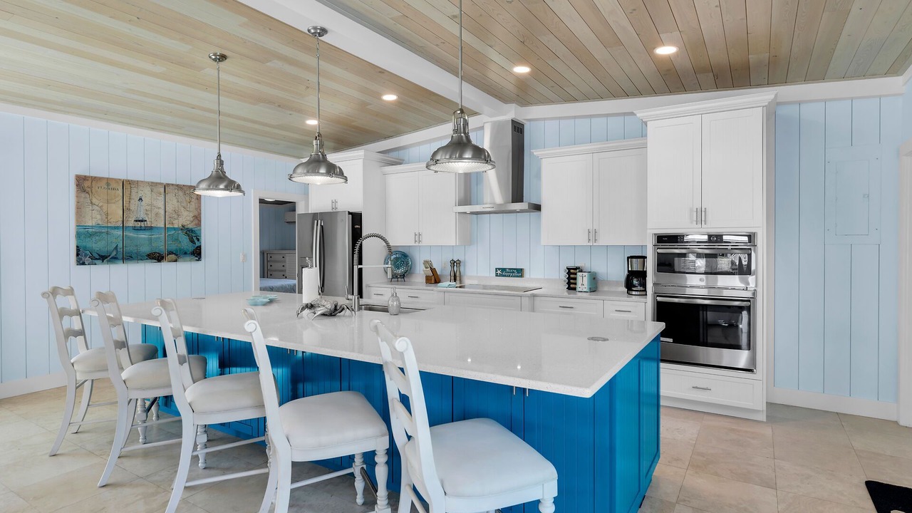 Photo of Kitchen in Venetian Shores