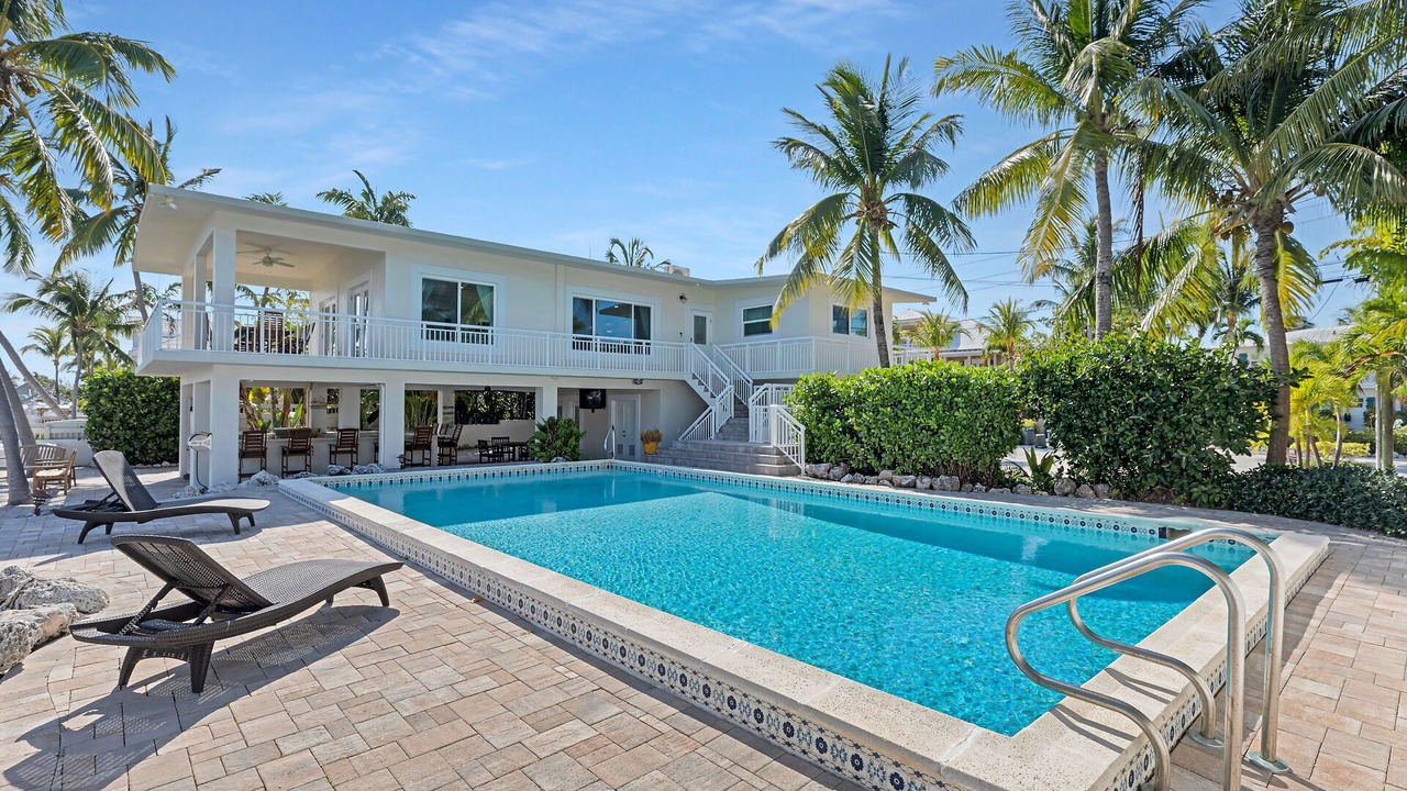 Photo of Outdoor in Venetian Shores