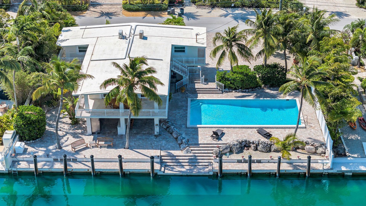 Photo of Outdoor in Venetian Shores