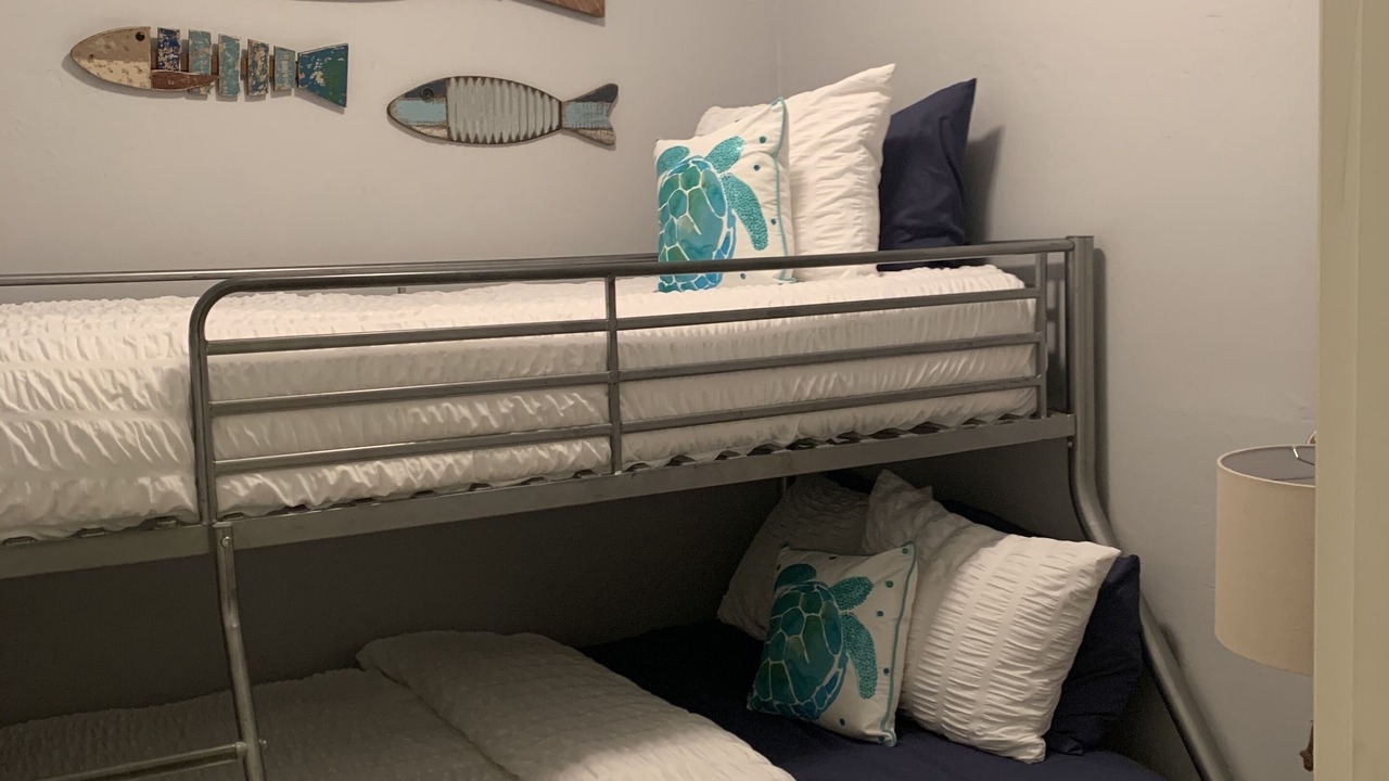 Photo of Bedroom in Suwannee