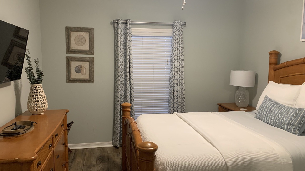 Photo of Bedroom in Suwannee