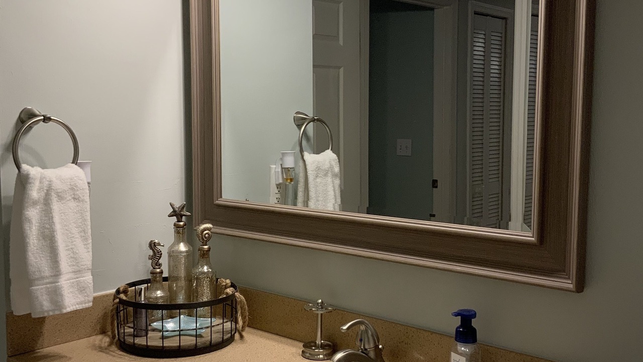 Photo of Bathroom in Suwannee