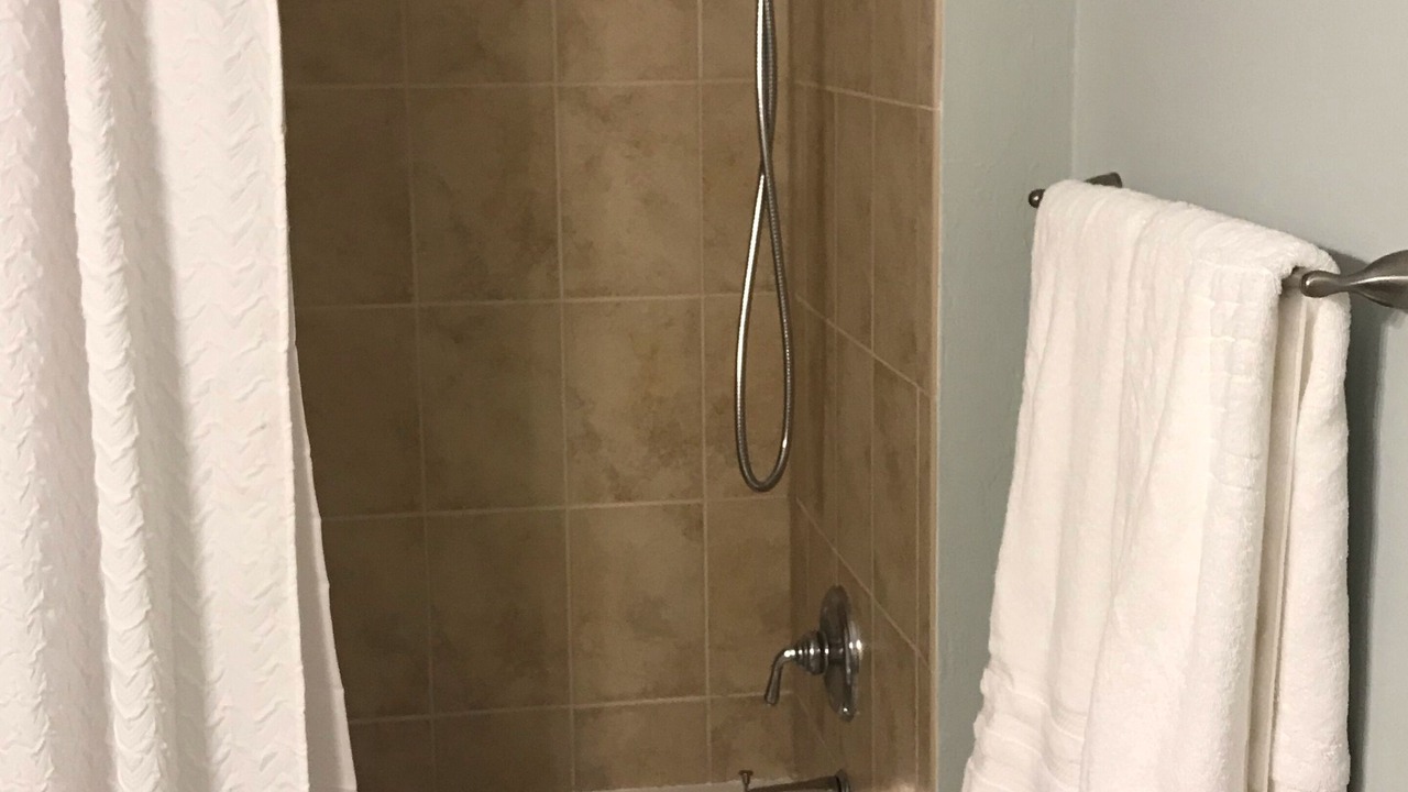 Photo of Bathroom in Suwannee