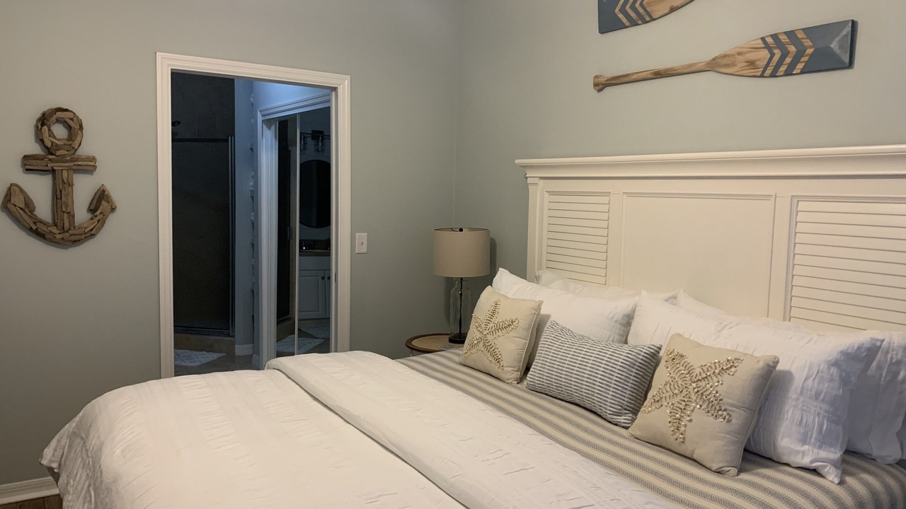 Photo of Bedroom in Suwannee