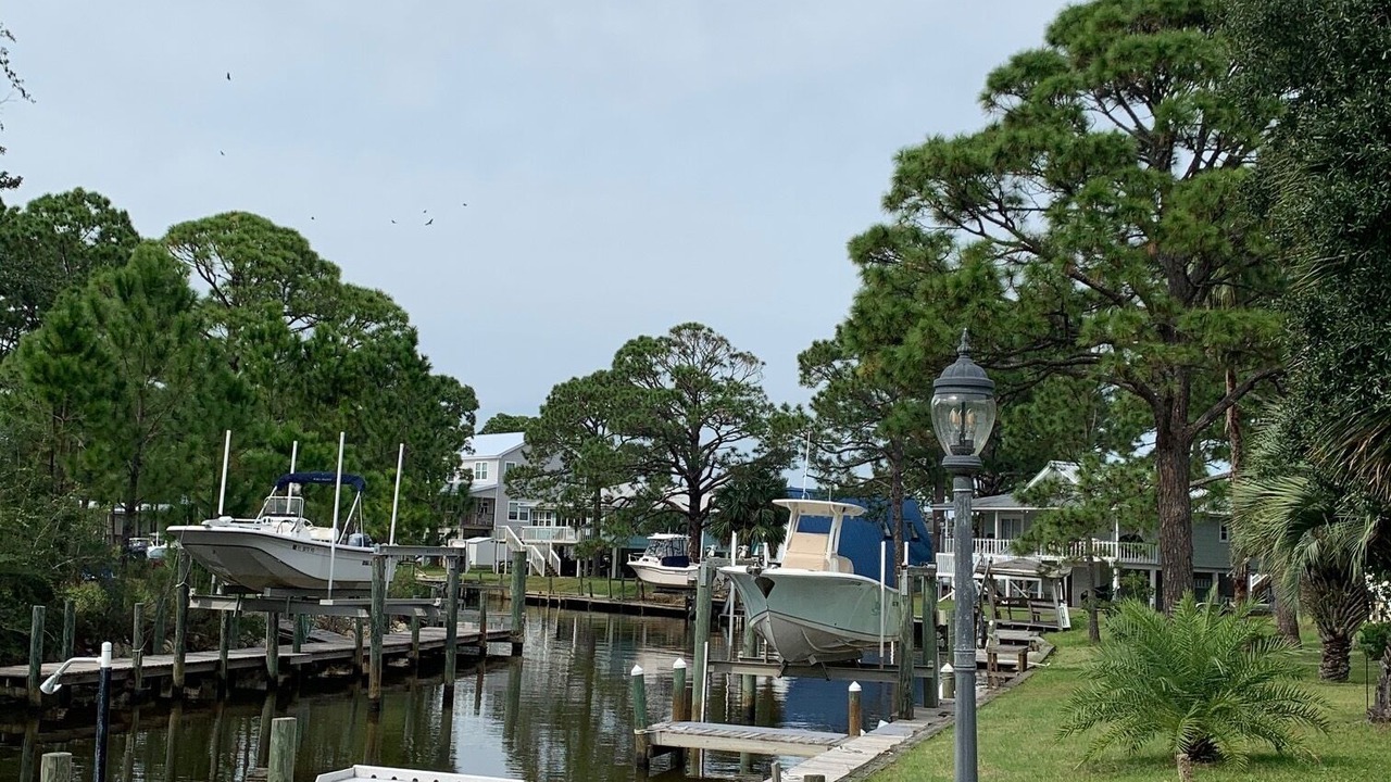 Photo of Others in Alligator Point