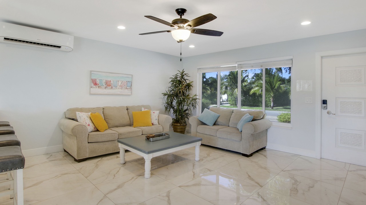 Photo of Livingroom in Florida North Atlantic Coast