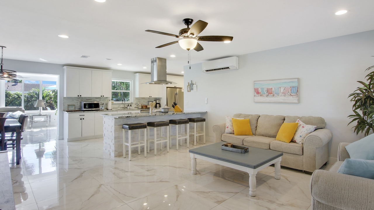 Photo of Livingroom in Florida North Atlantic Coast