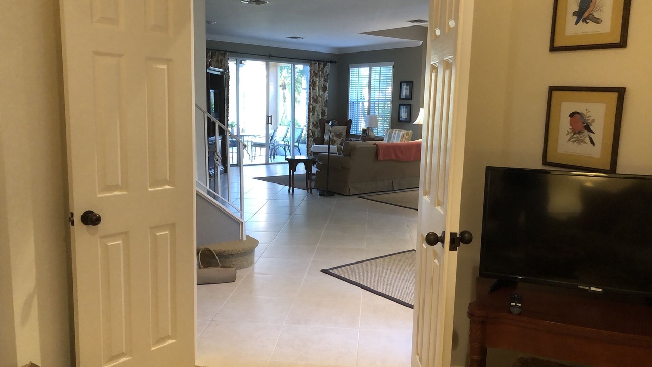 Photo of Livingroom in Grand Harbor
