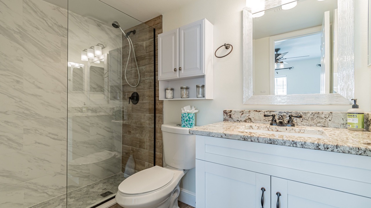 Photo of Bathroom in Courier City - Oscawana