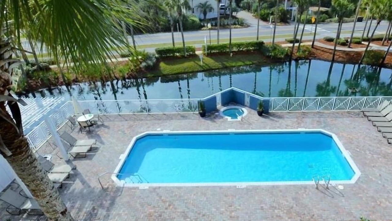 Photo of Outdoor in Gulf Place