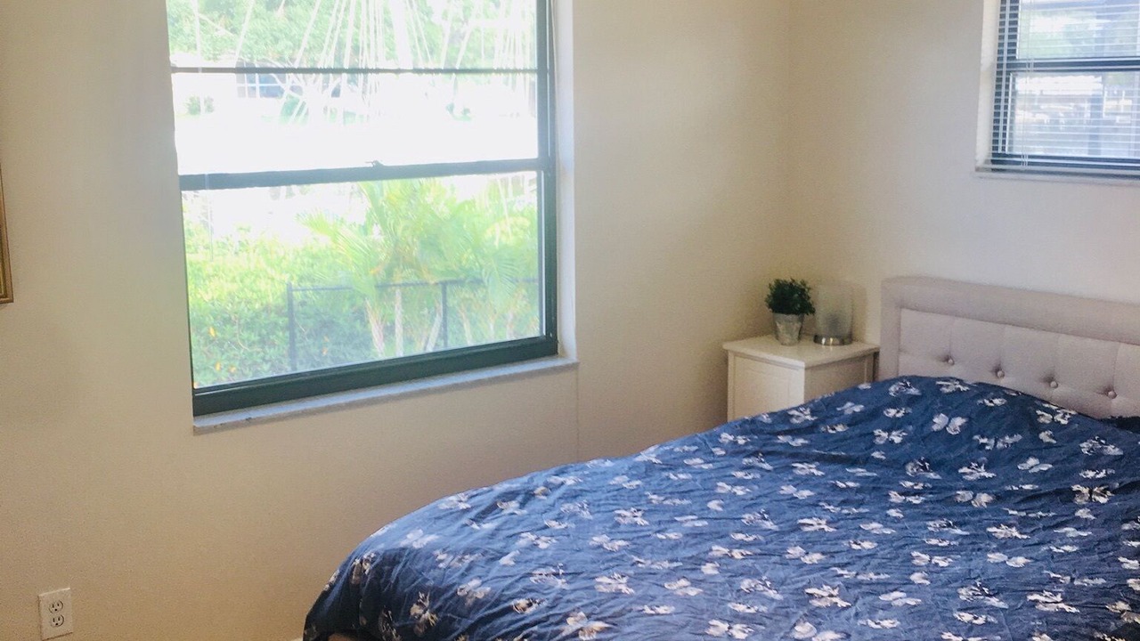 Photo of Bedroom in Apollo Beach