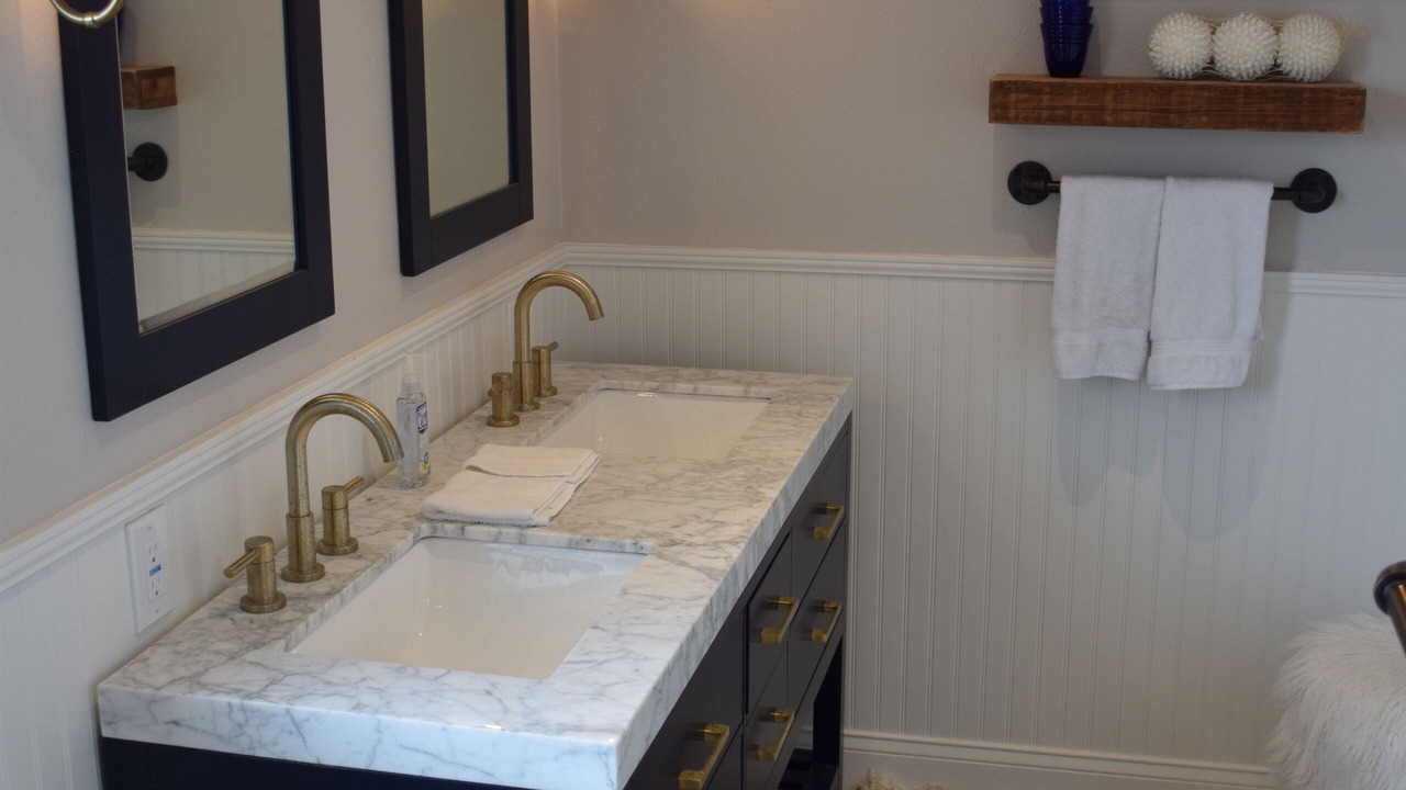 Photo of Bathroom in Apollo Beach