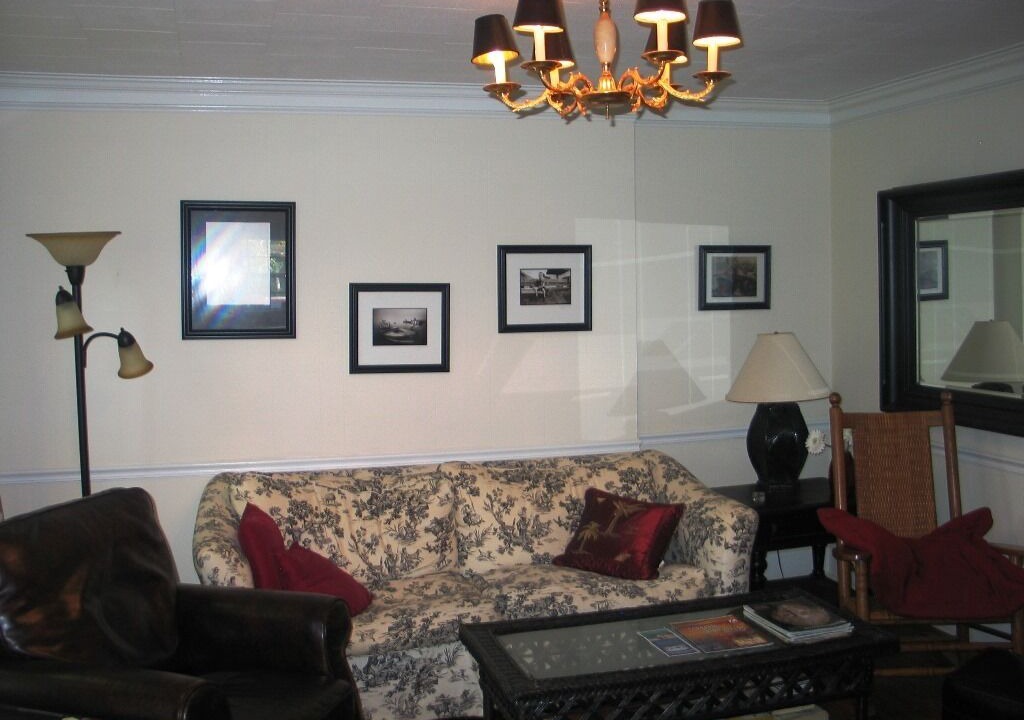 Photo of Livingroom in Apalachicola