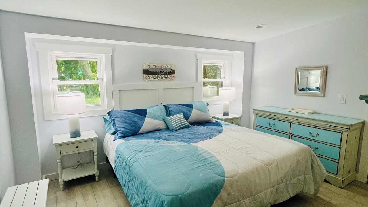 Photo of Bedroom in Apalachicola
