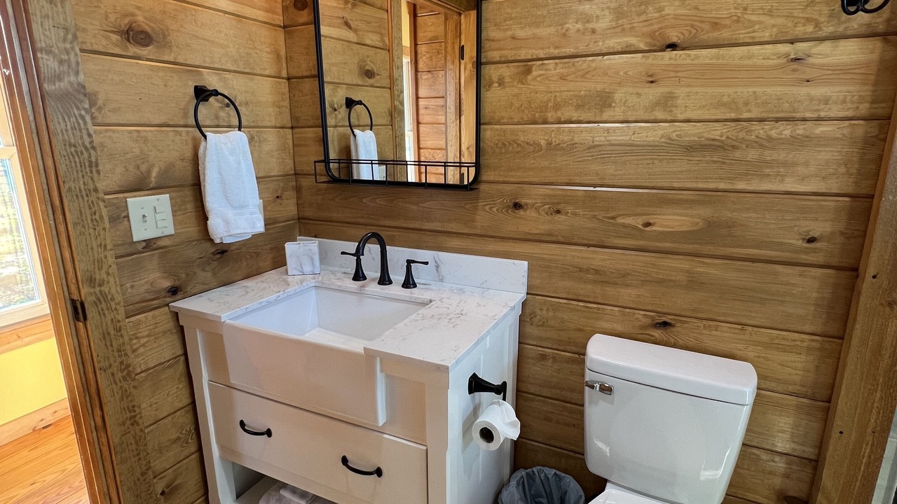 Photo of Bathroom in Valley Head