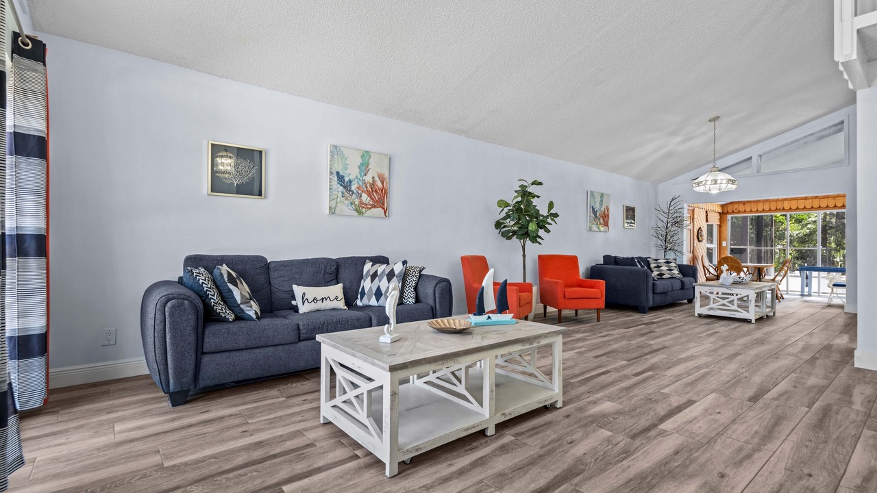 Photo of Livingroom in Belleair Beach