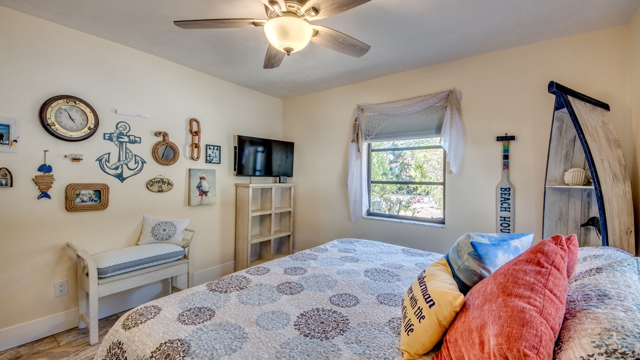 Photo of Bedroom in Matlacha Isles