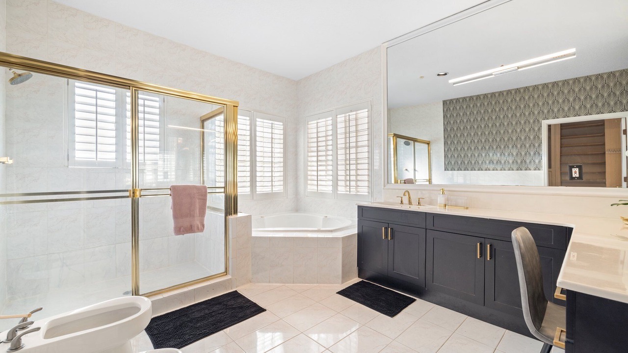 Photo of Bathroom in Ludlam