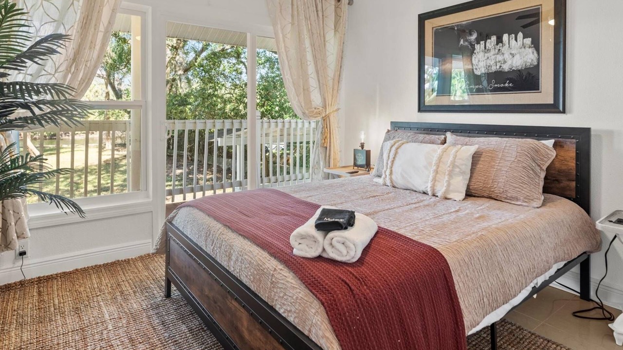 Photo of Bedroom in Sulphur Springs
