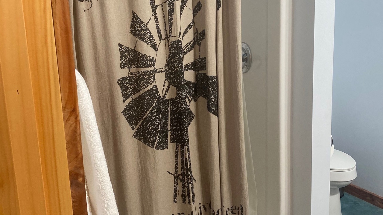Photo of Bathroom in Midland City