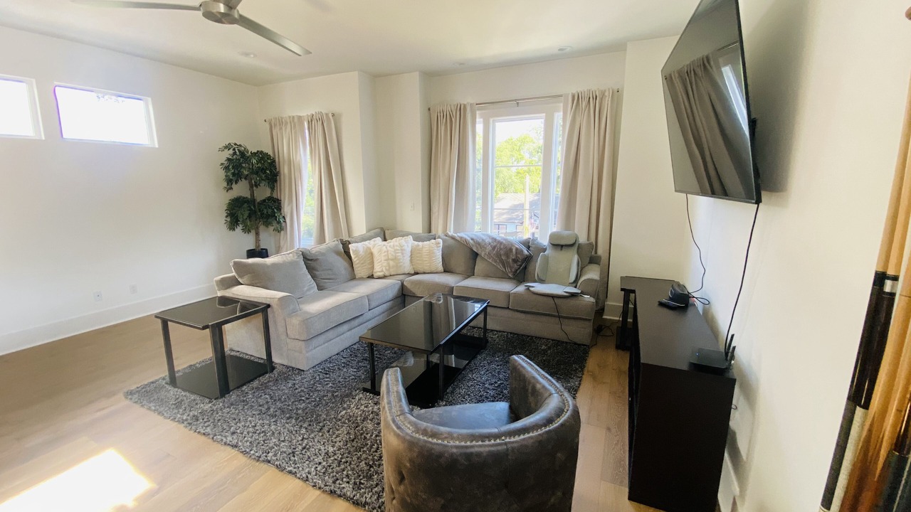 Photo of Livingroom in Tallahassee