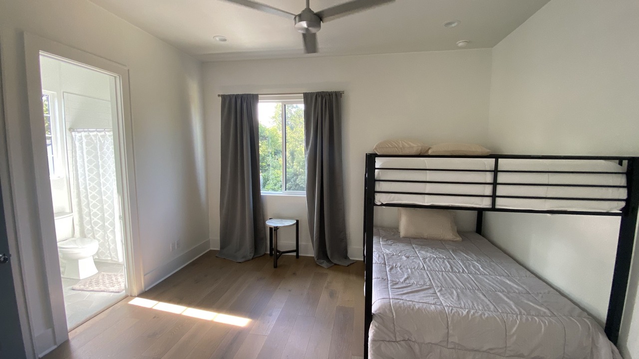 Photo of Bedroom in Tallahassee