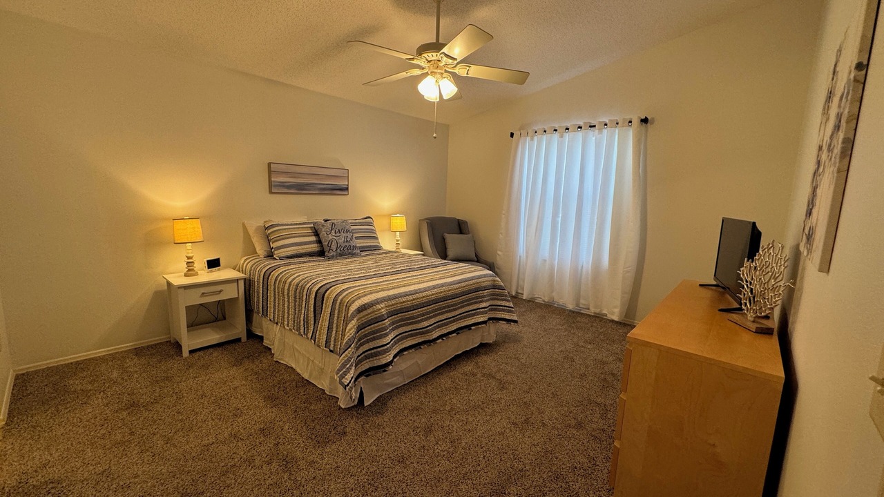 Photo of Bedroom in Duval