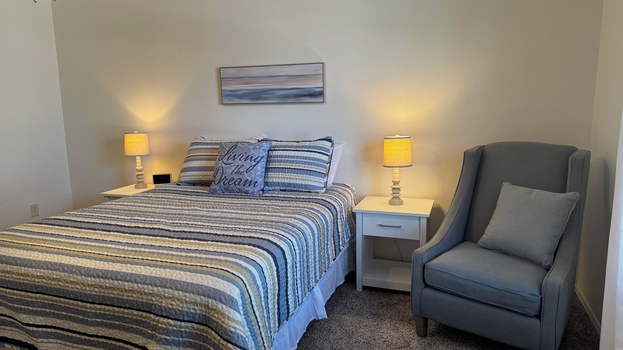 Photo of Bedroom in Duval