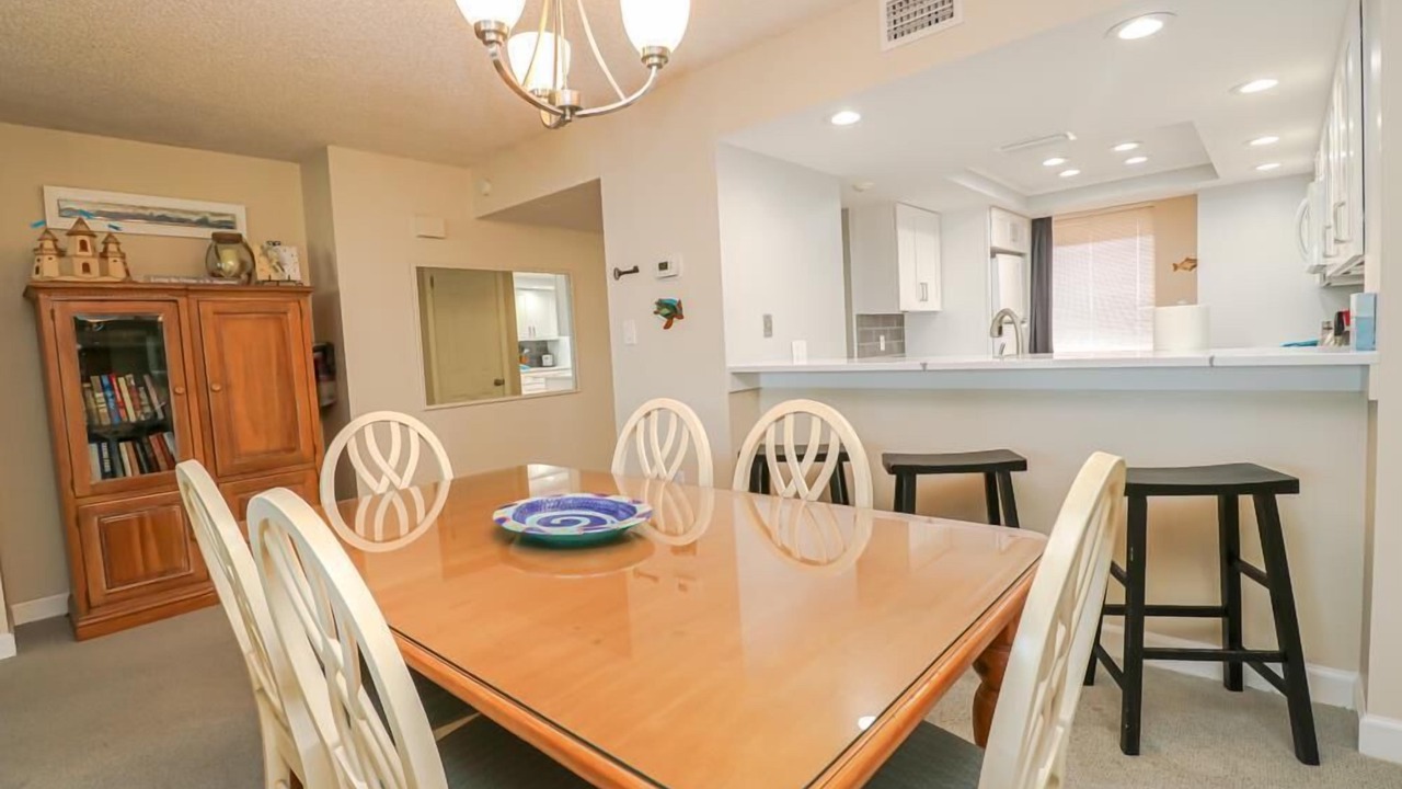 Photo of Bedroom in Butler Beach