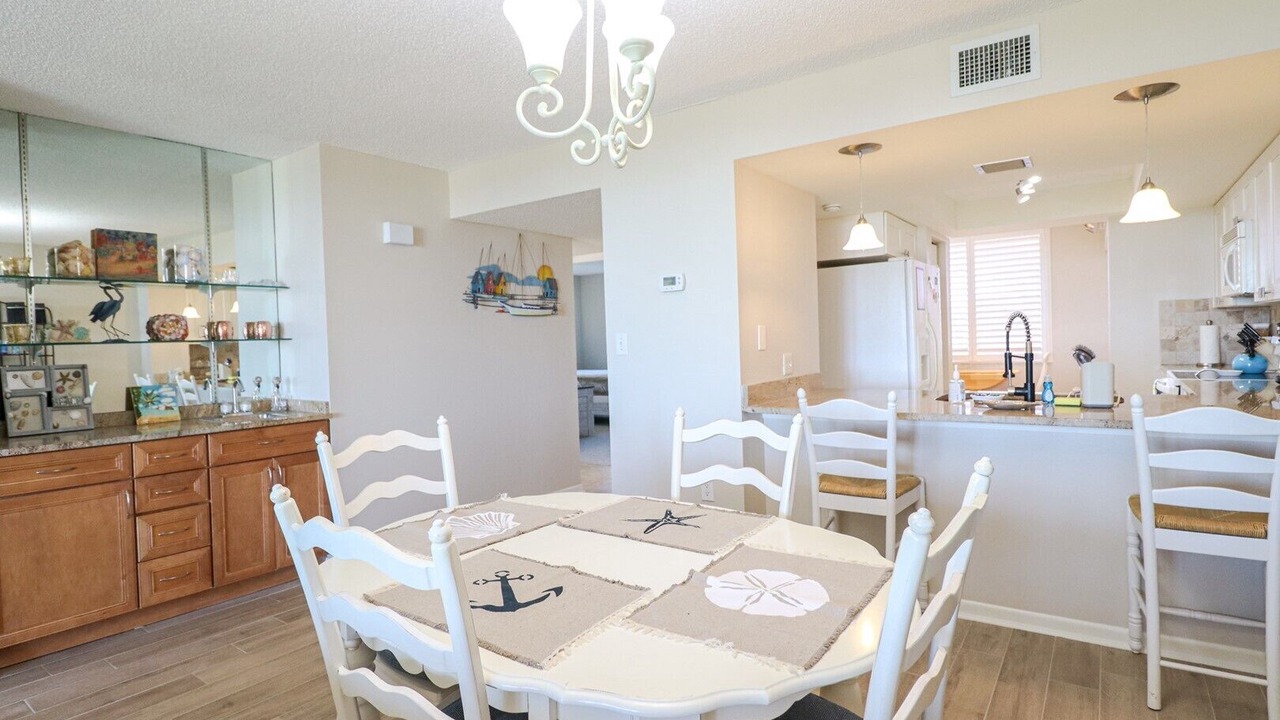 Photo of Bedroom in Butler Beach