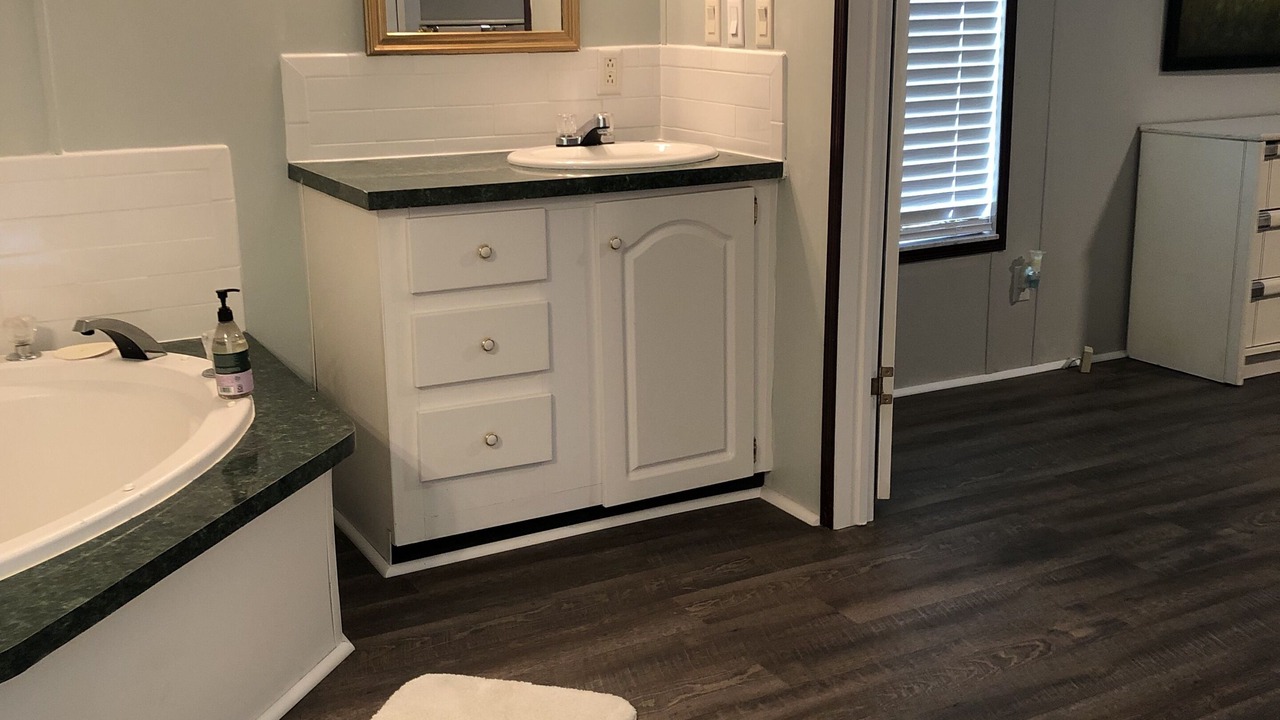 Photo of Bathroom in Tomoka Farms