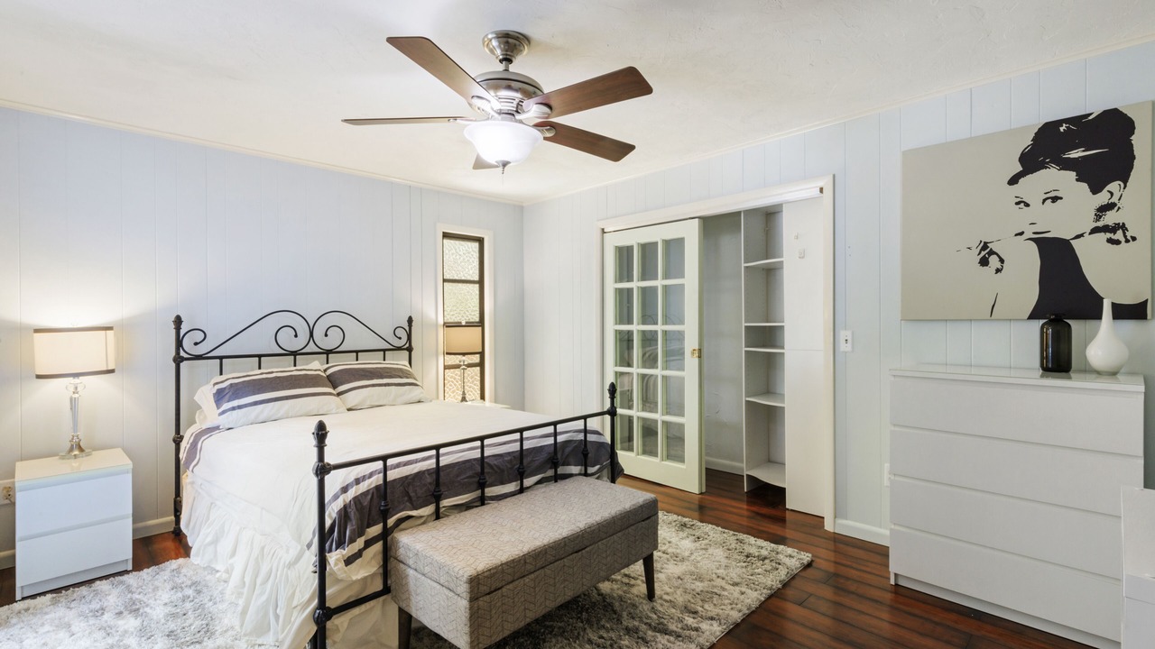 Photo of Bedroom in Indian Beach Sapphire Shores